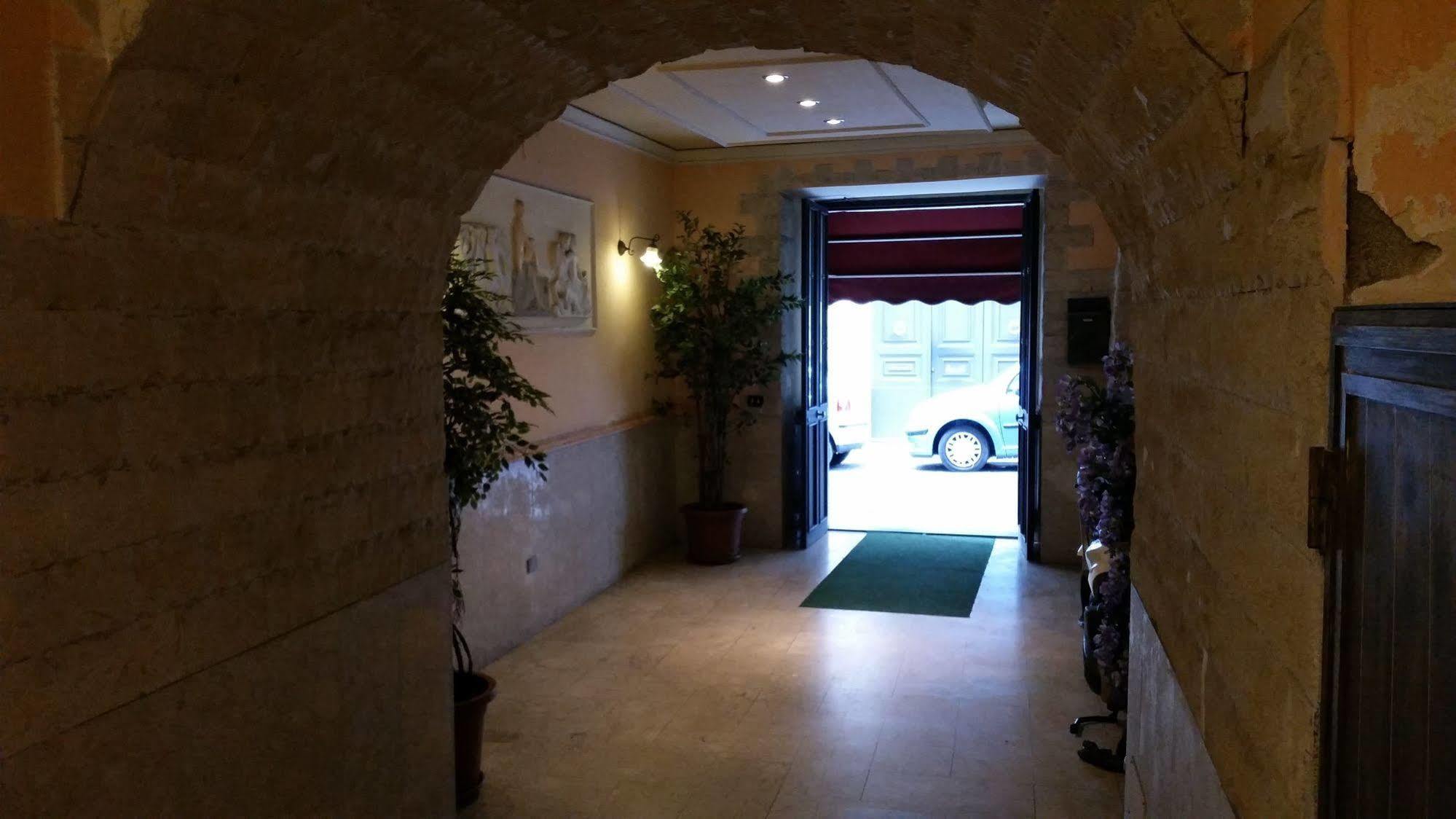 Hotel Gorizia Catania Exterior photo